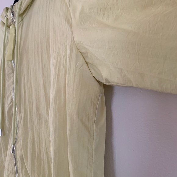 Forever 21 zip up windbreaker - Picture 3 of 6